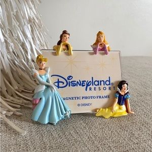🪞 NEW Disney princess magnetic back  disneyland resort photo frame